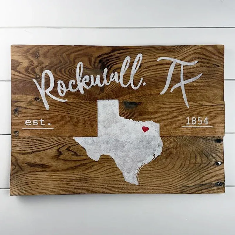 Rockwall, TX | Town and State Sign | Light Brown Stain